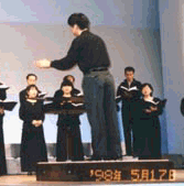 傤